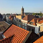 아파트 Historic Canal-side *